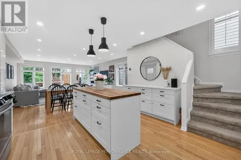 503 Edison Avenue Ottawa ON K2A 1V3