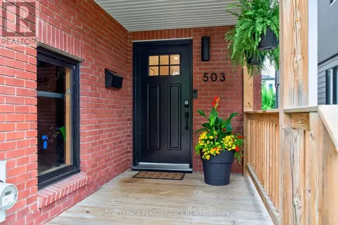 503 Edison Avenue Ottawa ON K2A 1V3