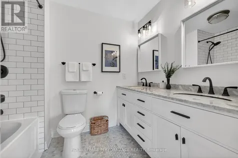 503 Edison Avenue Ottawa ON K2A 1V3