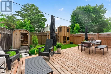 503 Edison Avenue Ottawa ON K2A 1V3