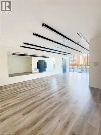 128 King Street Waterloo ON N2J 0E9