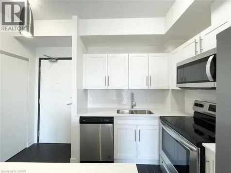 128 King Street Waterloo ON N2J 0E9