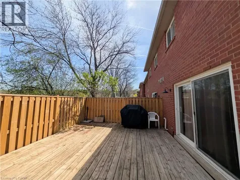 34 Dynasty Avenue Stoney Creek ON L8G 5C7