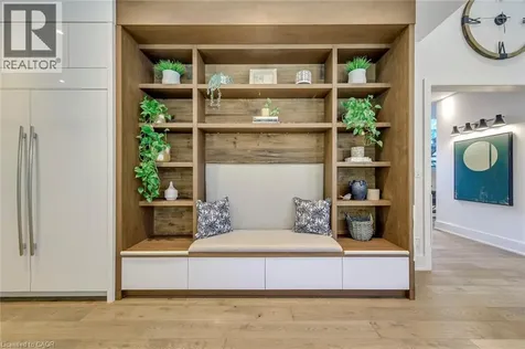 2104 Devon Road Oakville ON L6J 2N2