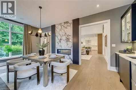 2104 Devon Road Oakville ON L6J 2N2
