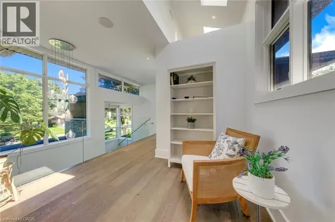 2104 Devon Road Oakville ON L6J 2N2