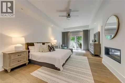 2104 Devon Road Oakville ON L6J 2N2