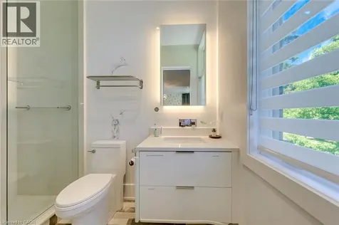 2104 Devon Road Oakville ON L6J 2N2