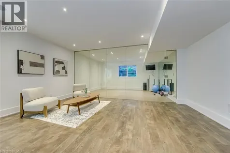 2104 Devon Road Oakville ON L6J 2N2