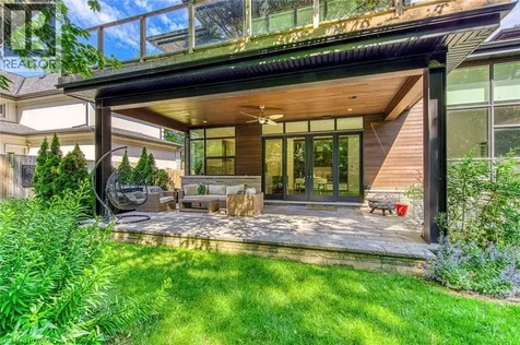 2104 Devon Road Oakville ON L6J 2N2
