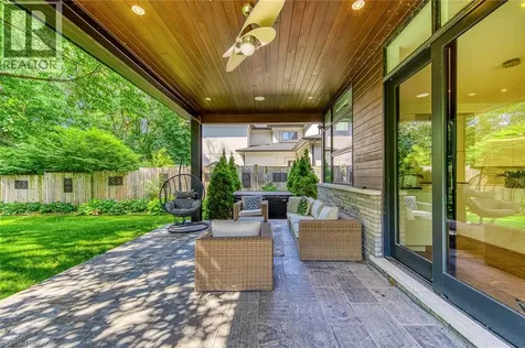 2104 Devon Road Oakville ON L6J 2N2