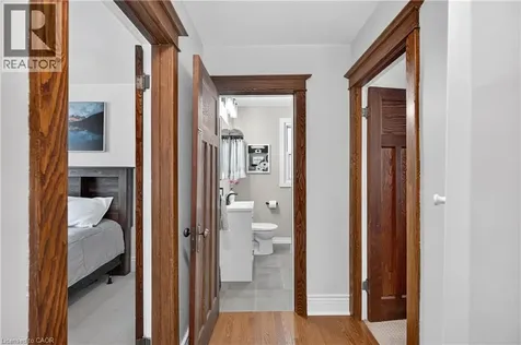 55 Cameron Avenue North Hamilton ON L8H 4Z1