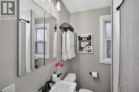 55 Cameron Avenue North Hamilton ON L8H 4Z1