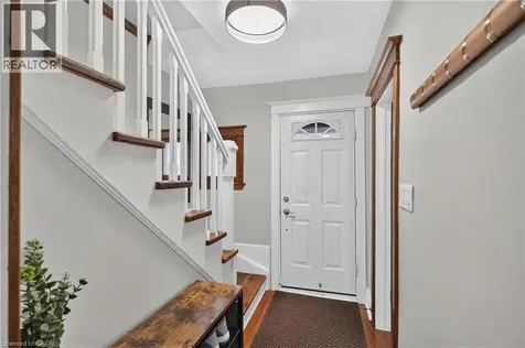 55 Cameron Avenue North Hamilton ON L8H 4Z1