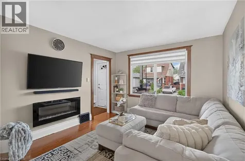 55 Cameron Avenue North Hamilton ON L8H 4Z1