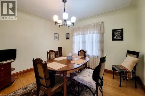 12 East 27th Street Hamilton ON L8V 3E7