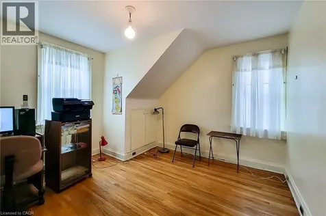 12 East 27th Street Hamilton ON L8V 3E7