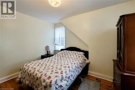 12 East 27th Street Hamilton ON L8V 3E7