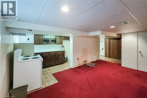 12 East 27th Street Hamilton ON L8V 3E7