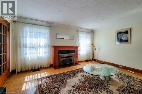 12 East 27th Street Hamilton ON L8V 3E7