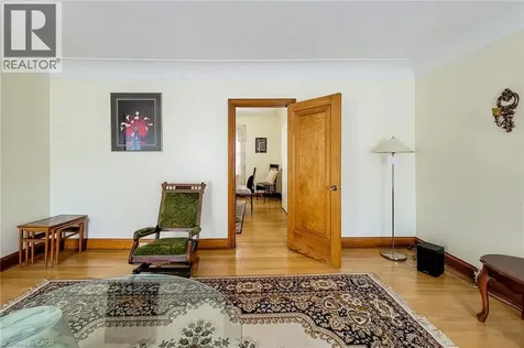 12 East 27th Street Hamilton ON L8V 3E7