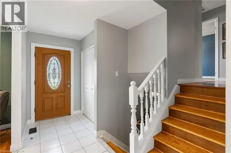 25 Burke Drive Caledonia ON N3W 1C3