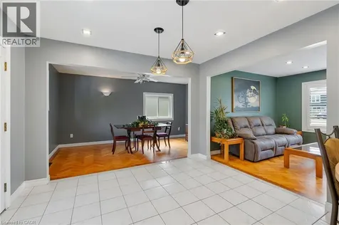 25 Burke Drive Caledonia ON N3W 1C3