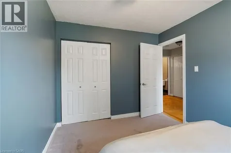 25 Burke Drive Caledonia ON N3W 1C3