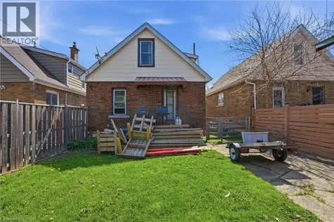 21 Weir Street North Hamilton ON L8H 5E7