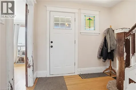 21 Weir Street North Hamilton ON L8H 5E7