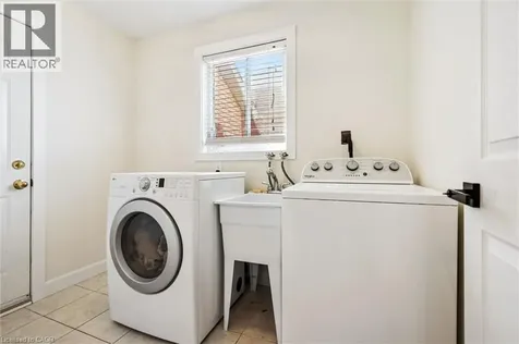 304 Daniel Crescent Elora ON N0B 1S0