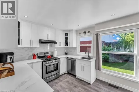 5187 Mulberry Drive Beamsville ON L3J 0J6