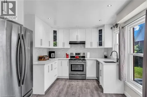 5187 Mulberry Drive Beamsville ON L3J 0J6