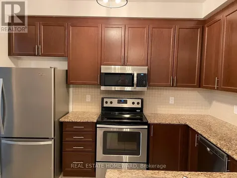 218 Roy Harper Avenue Aurora ON L4G 7C4