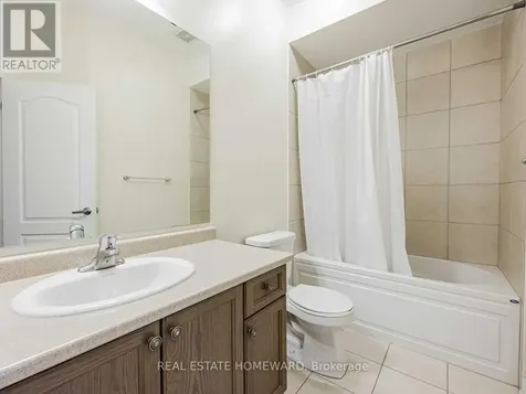 218 Roy Harper Avenue Aurora ON L4G 7C4
