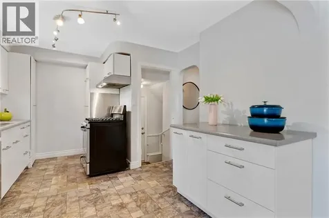 161 Hedley Street Cambridge ON N3H 3X9
