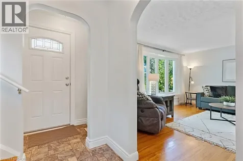 161 Hedley Street Cambridge ON N3H 3X9
