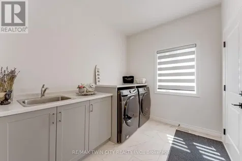 248 Otterbein Road Kitchener ON N2B 0A8