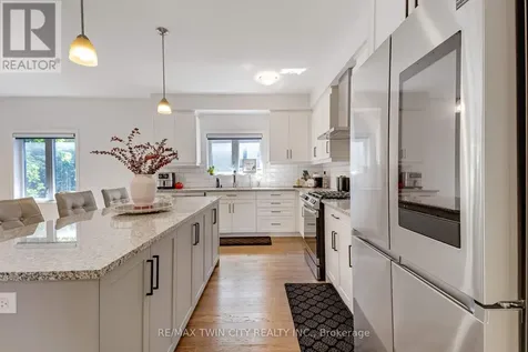 248 Otterbein Road Kitchener ON N2B 0A8