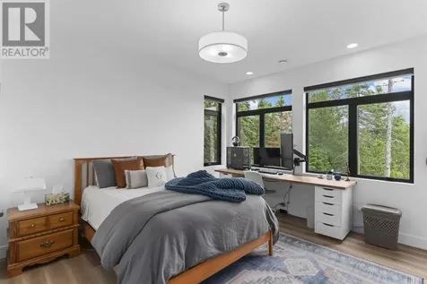 149 Mickelson Drive Shuniah ON P7A 6N3