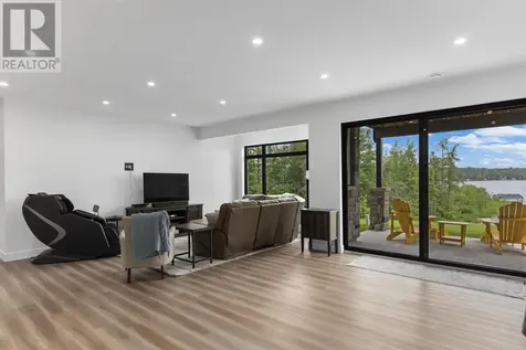 149 Mickelson Drive Shuniah ON P7A 6N3