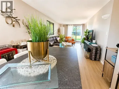 276 Merritt Avenue Chatham ON N7M 5T8
