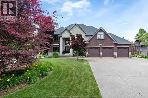 1339 Tuscany Oaks Drive Lasalle ON N9J 0B6