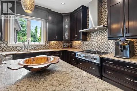1339 Tuscany Oaks Drive Lasalle ON N9J 0B6