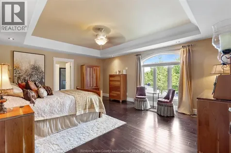 1339 Tuscany Oaks Drive Lasalle ON N9J 0B6