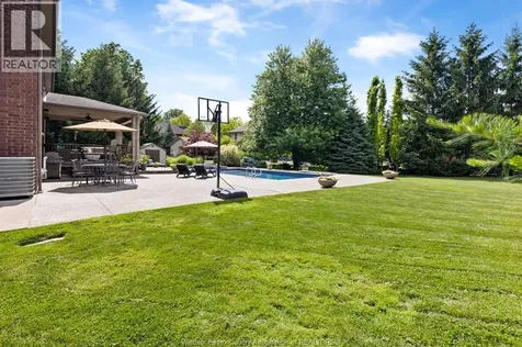 1339 Tuscany Oaks Drive Lasalle ON N9J 0B6