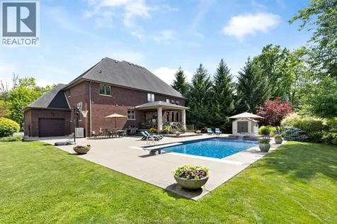 1339 Tuscany Oaks Drive Lasalle ON N9J 0B6