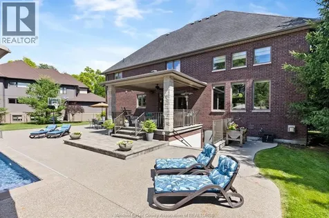 1339 Tuscany Oaks Drive Lasalle ON N9J 0B6