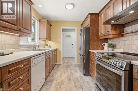 4277 Longmoor Drive Burlington ON L7L 5A4