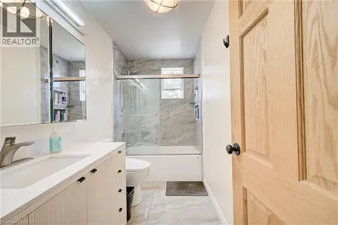 154 Grand Avenue South Cambridge ON N1S 2M4